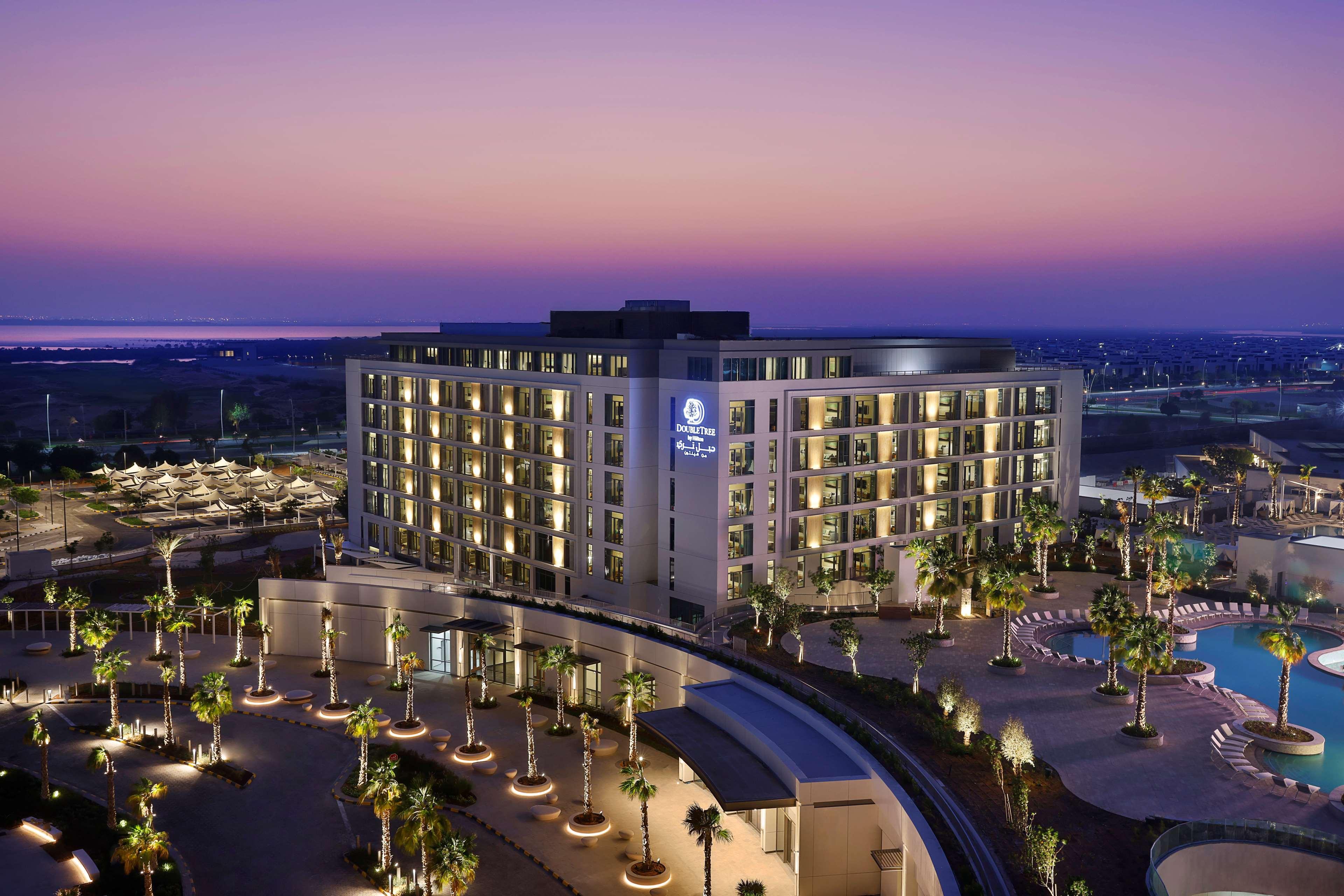 Doubletree By Hilton Abu Dhabi Yas Island Residences Eksteriør billede